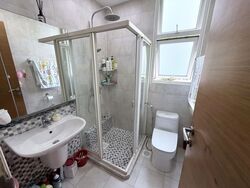 East Shine (D14), Apartment #597476751